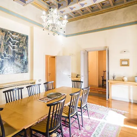 Classicism At Spanish Steps Апартаменты